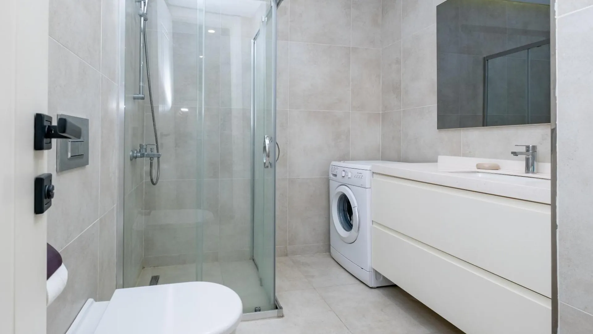 Lux Residence 1 Room 1 Saloon Istanbul