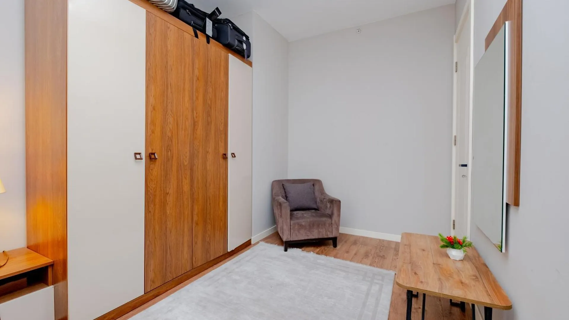 Lux Residence 1 Room 1 Saloon Istanbul Apartment
